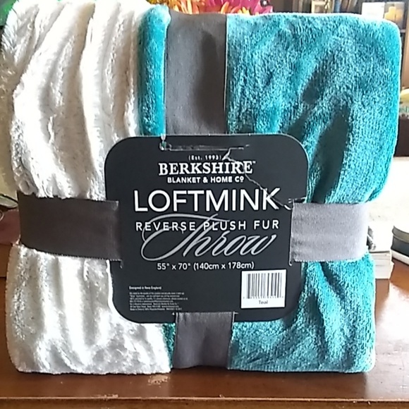 Other - loftMink reverse plush fur (Teal)